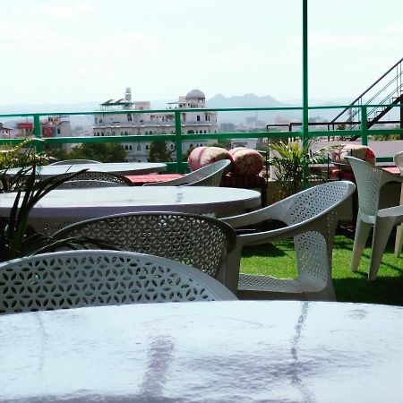 Krishna Stay Guest House Udajpur Exteriér fotografie