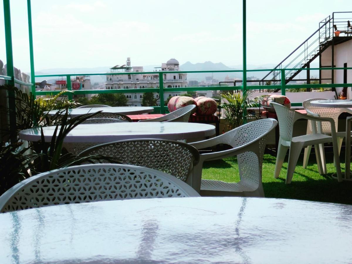 Krishna Stay Guest House Udajpur Exteriér fotografie