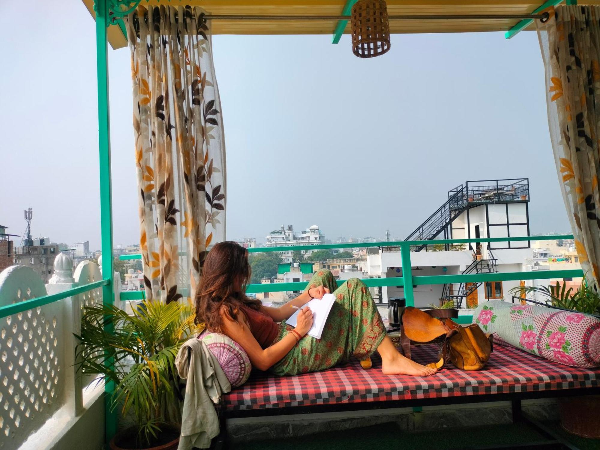 Krishna Stay Guest House Udajpur Exteriér fotografie