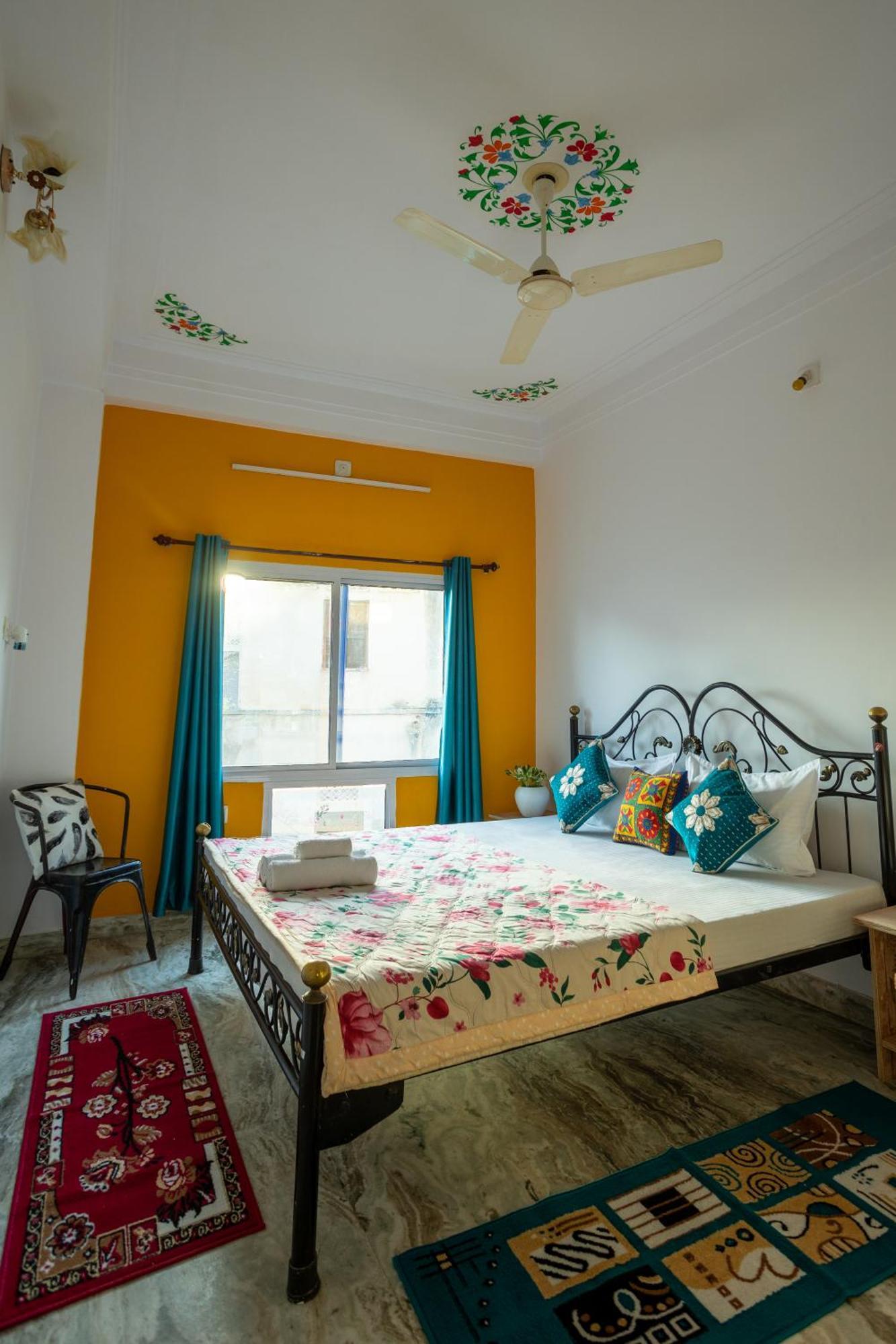 Krishna Stay Guest House Udajpur Exteriér fotografie